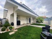 Case e ville in vendita di 140 m² in Via Casape