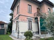 Case e ville in vendita di 140 m² in Via delle Ville...