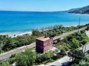 Case e ville in vendita di 140 m² in Via Fiume Carbone, 1