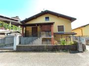 Case e ville in vendita di 140 m² in Via Giacomo Chiara, 8