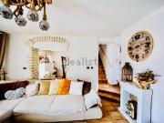 Case e ville in vendita di 140 m² in Via Monticelli