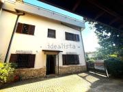 Case e ville in vendita di 140 m² in Via Pistoiese