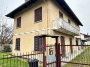 Case e ville in vendita di 140 m² in Via Racconigi, 244