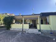 Case e ville in vendita di 140 m² in Via Tenuta della...