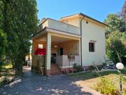 Case e ville in vendita di 140 m² in Via Tuscania, 11