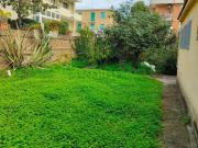 Case e ville in vendita di 140 m² in Viale John...