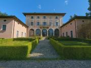 Case e ville in vendita di 1430 m² in Viale della Bornata, 3