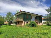 Case e ville in vendita di 143 m² in Via C. De Comelli, 6