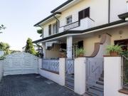 Case e ville in vendita di 143 m² in Via Giraldina