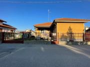 Case e ville in vendita di 143 m² in Via San Luigi, 8