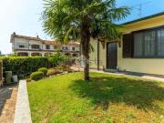 Case e ville in vendita di 144 m² in Via Ugo Foscolo, 14