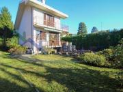 Case e ville in vendita di 145 m² in Via Adua