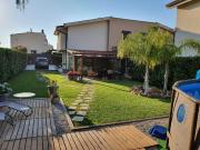 Case e ville in vendita di 145 m² in Via Chiesazza...