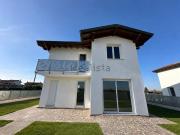 Case e ville in vendita di 147 m² in Via Polesani nel...