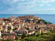 Case e ville in vendita di 148 m² in Via Monte Gagliardone