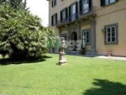 Case e ville in vendita di 1500 m²