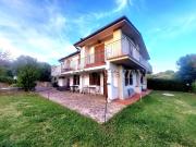 Case e ville in vendita di 150 m² in Località...