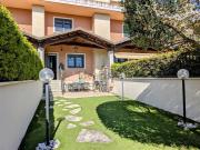 Case e ville in vendita di 150 m² in Via Andrea Cascella