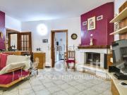 Case e ville in vendita di 150 m² in Via Bologna, 1197