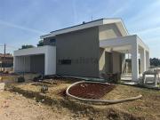 Case e ville in vendita di 150 m² in Via Calvino