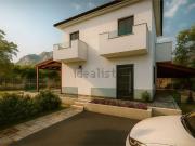 Case e ville in vendita di 150 m² in Via Ciachea