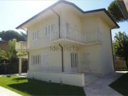 Case e ville in vendita di 150 m² in Via Huxley Aldous, 4