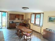 Case e ville in vendita di 150 m² in Via IV Novembre, 29