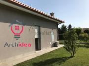 Case e ville in vendita di 150 m² in Via Luigi Piccoli