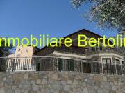 Case e ville in vendita di 150 m² in Via Moretti