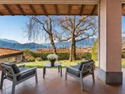 Case e ville in vendita di 152 m² in Via Cervinia, 18