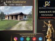Case e ville in vendita di 152 m² in Via Opi