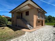 Case e ville in vendita di 153 m² in Via Pianelle, 4