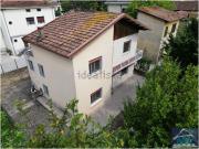 Case e ville in vendita di 154 m² in Via G. Mazzini, 7