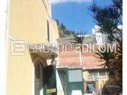 Case e ville in vendita di 154 m² in Via Nazionale