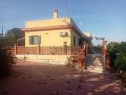 Case e ville in vendita di 155 m² in Contrada Eredità