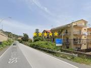 Case e ville in vendita di 155 m² in Strada Statale 114...