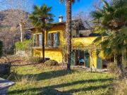 Case e ville in vendita di 155 m² in Via Provinciale