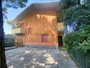 Case e ville in vendita di 156 m² in Via Beneficio II°...