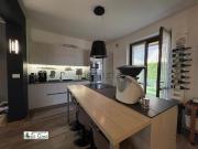 Case e ville in vendita di 156 m² in Via Giacomo Matteotti