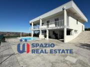 Case e ville in vendita di 158 m² in Strada Comunale per...