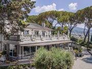 Case e ville in vendita di 1600 m² in Via Nazionale, 16