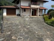 Case e ville in vendita di 160 m² in Piazza Pizzi, 1