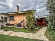 Case e ville in vendita di 160 m² in Via Brentonico