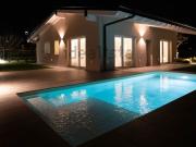 Case e ville in vendita di 160 m² in Via Lonato