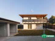 Case e ville in vendita di 160 m² in Via Luigi Cadorna, 47