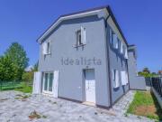 Case e ville in vendita di 160 m² in Via Podrecca, 29