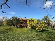 Case e ville in vendita di 160 m² in Via Severini...