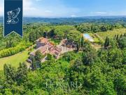 Case e ville in vendita di 1623 m²