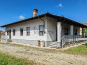 Case e ville in vendita di 164 m² in Via Vittorio...