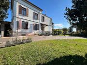 Case e ville in vendita di 165 m²